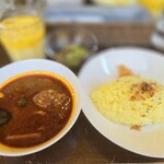 カリー＆ワイン ビストロべっぴん舎 お茶の水店 - 