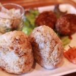 はにまる食堂 - はにまるプレート800円