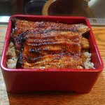 かぶと - 鰻重(天然/青森県):地焼きの鰻重