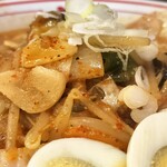 蒙古タンメン中本 - 野菜アップ