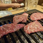 焼肉 ホルモン 明大前肉流通センター - 