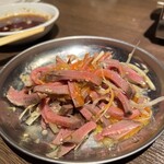 朝採れホルモンとたれ焼肉 金肉屋 - 