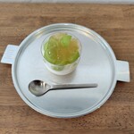 comugi - シャインマスカットミルクプリン