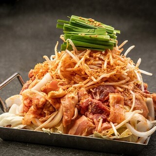 おすすめは❝名物ホルモン焼き❞