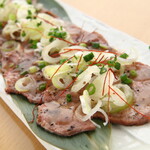 とくいちの屋 - 牛タン葱塩焼