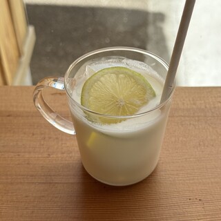 山田オリーブ園 小さなお店_0