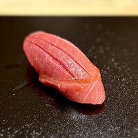 すし 良月 - ①大間産本鮪の血合い岸
