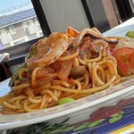 JiProign - 香草パスタにフレッシュな香草が載ってないの残念