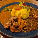 華麗なるもももも - ネパール山椒麻婆豆腐キーマカレーと夏トマトカレー