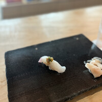 寿司上野坂 - 