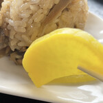 吉野鶏めし保存会 - このたくあんがまた旨いのよ