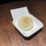 一碗水 - 友人は月餅食べてた