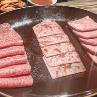焼肉 ジャンボ はなれ - 