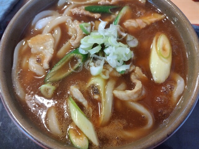 手打うどん麦や 鶴岡店 | 本格手打ちうどんと季節の天ぷら