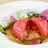 ラ ポルト - 丸ごとトマトの中には帆立とズワイガニがたっぷり！