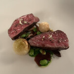 プリズマ - 熊本・あか牛のわら焼き、バローロビネガーソース