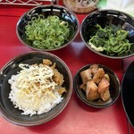 豚骨醤油ラーメン 王道家 柏店 - 