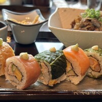 SHARI東銀座 - 8種 それぞれ味が異なり、飽きさせない! SHARI東銀座 - 8種 それぞれ味が異なり、飽きさせない!