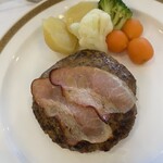 レストランヒルトップ - ハンバーグ　デミグラスソース