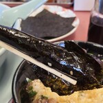 山岡家 - テカテカの海苔、さいこー