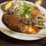 峠のわが家 - ハンバーグ断面