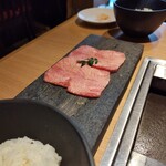 焼肉 黒田 - 