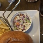 シェイクツリー バーガー＆バー - コールスローつけました
