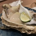 よしみつ - 牡蛎おかわり！一生食べていられる美味さでした〜