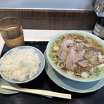 新橋ニューともちんラーメン - 