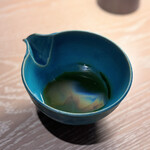 apothéose - ◉冷やしトマト麺
      トマト一番出汁/牡丹海老/カリフラワー/花のジュレ
      ＋
      (追加)キャビア　　¥5,000-