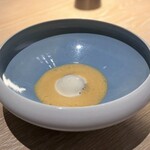 apothéose - ◉うにかにカプチーノ
      函館雲丹/ズワイガニ/ポワローエスプーマ