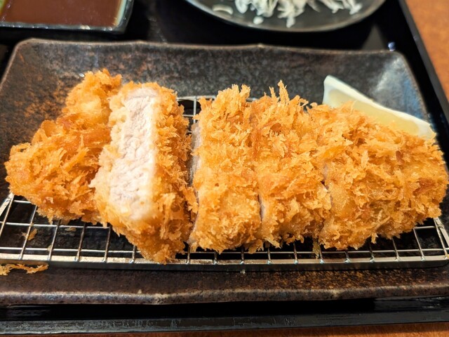 とんかつです。 とんとん とんかつ - ハーバーランド/とんかつ | 食べログ