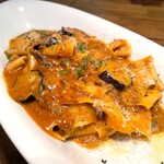 ミックス テイスト - 熟成ミートソースのパッパルデッレ