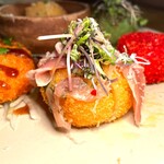 ミックス テイスト - 生ハムにんにく芋コロッケ