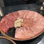 広尾 大衆焼肉 暴飲暴食 - 