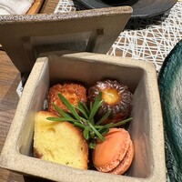 カジュアルフレンチ　アミー - 