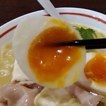 らーめん 親希 - ■味玉