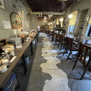 レストラン バイプレーン_2