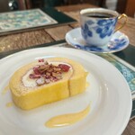 린푸우샤 - 케이크 세트(주문이 많은 롤케이크★오리자와 핫커피)