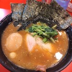 家系総本山 吉村家 - 