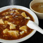 お手軽中華桃の木 - マーボー丼ワンタンセット