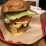 プレイヤーズ - アボカドチーズバーガー