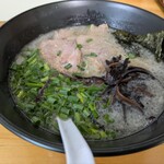 美豚 - ２杯目　白とんこつ