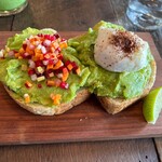 スケロク ダイナー - アボカドトースト