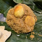 インドダバ - ビリヤニは茹卵、じゃがいもと一緒に蒸される