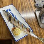 立呑み処 入部酒店 - サンマ塩焼