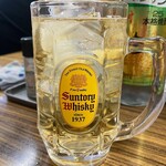 立呑み処 入部酒店 - 角瓶ハイボール