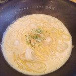 讃岐屋 - シーフード醤油クリームパスタ♪