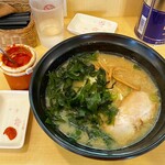 麺家 中村桜 - ラーメン680円＋追加ワカメ80円