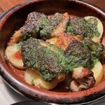 トラットリア　ゼータ - 必食の牡蠣の香草バター焼き